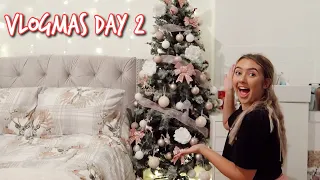 PUTTING UP MY CHRISTMAS TREE VLOGMAS DAY 2