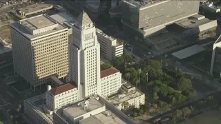 LA City Hall scandal: Protesters call for de León to resign