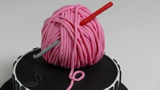 Wollknäuel-Torte | Fondanttorte | Geburtstagstorte von Nicoles Zuckerwerk