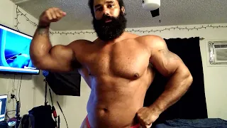 290 Pound Bodybuilder Flexing To Dramatic Music 2 - Samson Biggz