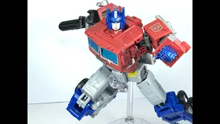 Transformers EARTHRISE Optimus Prime Chefatron Review