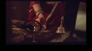 Kambada Meyalina gombeye Kannada song lyrics Movie : Nagamandala