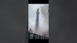 Guerre Ukraine, la France menacé - Bombardements Tour Eiffel - Paris - Poutine Russie
