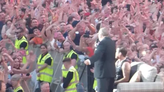 Robbie Williams & His Dad | Sweet Caroline | The Aviva | Dublin 17/6/17