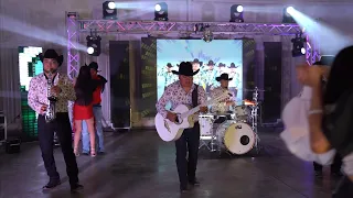 Grupo Los Huerteños - El Burro Loco.          (Video Oficial 2023)