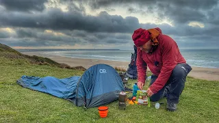 Solo coastal CAMPING with my lightweight backpacking gear