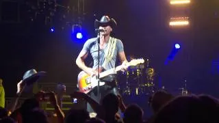 Tim McGraw - Southern Voice(live)