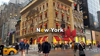 ⁴ᴷ NYC Winter Walk 2023 - Rainy Midtown Manhattan, Rockefeller Center, 5th Avenue & Times Square