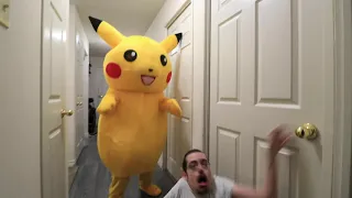 I'M BEING CHASED 🏃 - Ricky Berwick