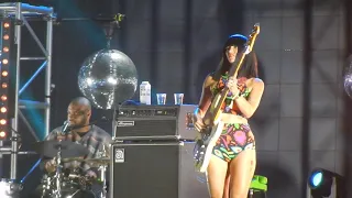 Khruangbin live "Dern Kala" @ Desert Daze Festival Lake Perris, CA Oct. 13, 2019