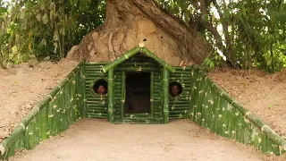 Unbelievable! Build House Under The Wood roots Using Bamboo(100%)