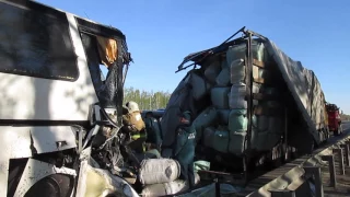 Видео последствий ДТП с участием автобуса под Тулой