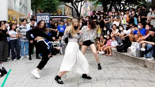 BLACK MIST: ALINA, OLGA & LIA. BEAUTIFUL CLASSY GUEST PERFORMANCE ON GDM DANCE BUSKING. HONGDAE.