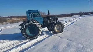 Классная проходимость мтз 80 на резине комбайна