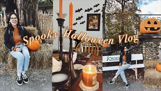 Spooky Halloween Vlog 🎃 amusement park, decorating for Halloween, cozy reading + eras tour movie!