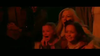 The greatest showman fight and fire scene