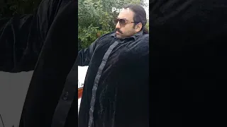 khan baba lifting a car 2 tons #worldstrongestman #khanbaba #pakistanihulk #viral #viralvideo.