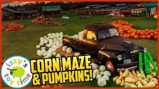 LOST IN A CORN MAZE! HELP! Izzy's Toy Time Heads to Sweet Berry Farm!