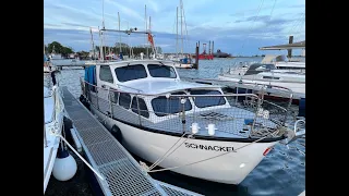 With the cabon boat round Schleswig-Holstein