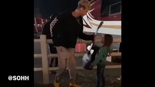 Machine Gun Kelly Plays Song For Young Fan After Skipping It In Concer