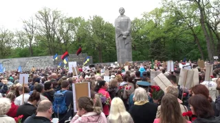 Мемориал славы в День Победы в Харькове 9 мая 2017, аллея мемориала