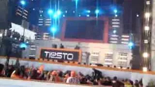 Tiesto - Love Comes Again (Radio 538 Museumplein Koninginnedag 2009)