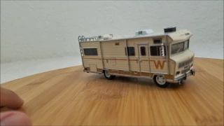 Dale's 1973 Winnebago Chieftain 1/64 Greenlight ("Walking Dead")