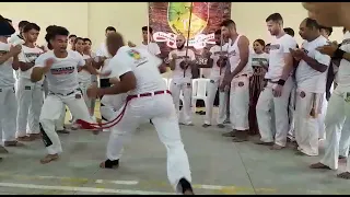 mestre canguru e instrutor cacique roda viver capoeira Catimbau