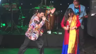 Kumar Sanu & Alka Yagnik LIVE in London 2014 - Part 21 of 23 - Baazigar O Baazigar - BAAZIGAR