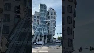 Dancing House Prague #dancinghouse #dancin #praguevlog #praguecity #tour #czechreels #gaming #czech