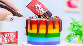 Amazing KITKAT Cake Dessert | Miniature KitKat chocolate rainbow cake decorations