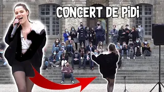 On organise un concert sauvage de @Pidi_meg - Prank - Les Inachevés