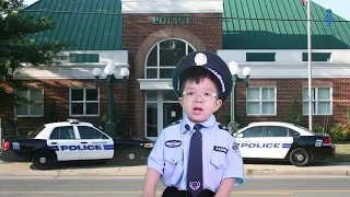 KIDS DREAM JOB - MATHEUS TENYI NG [POLICEMAN]