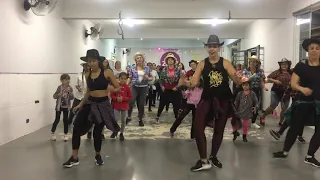 Zumba Fitness - Country Any Man of Mine