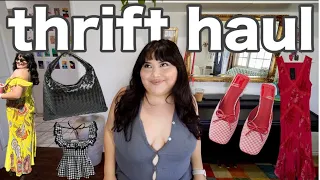 i thrifted my DREAM wardrobe for SPRING/SUMMER 🥥🌸 (thrift try on haul!)