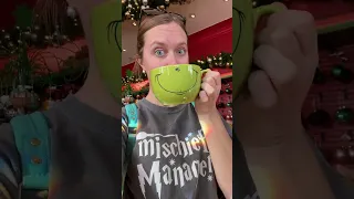 Two Sides of the GRINCH Mug 😂💚 #grinch #thegrinch #universal #christmas