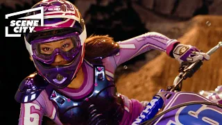 Charlie’s Angels Full Throttle: Motocross Race (LUCY LIU, CAMERON DIAZ, DREW BERRYMORE HD CLIP)