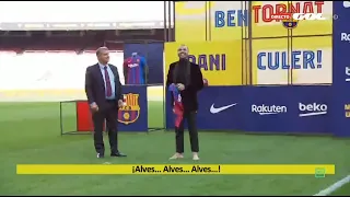 La presentación GALÁCTICA de Dani Alves en el Camp Nou