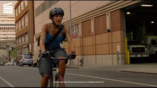 Premium Rush: Escaping the police HD CLIP