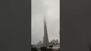 Magnificent CN 🗼tower Shaking in Clouds ☁️☁️☁️☁️