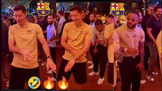 Lewandowski steals the show with DANCING skills 🔥 in Barcelona party ,shocks Aubameyang and Memphis