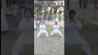 girls karate