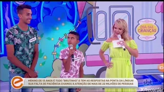 BRUTINHO NO FAMOSOS DA INTERNET PROGRAMA DA ELIANA ( TEVE VÁRIAS PATADAS)