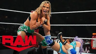 WWE 2K24 - Candice LeRae vs Maxine Dupri