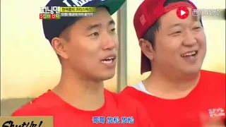 RunningMan水上大作战！这个男嘉宾笑的我肚子都疼了！太搞笑了！