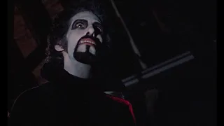 CLIP: Dracula vs. Frankenstein (1971)