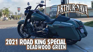 2021 Road King Special in Deadwood Green, Closer Look