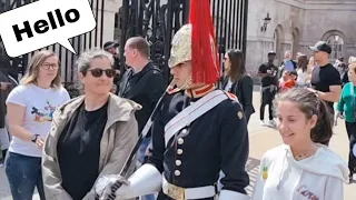 Woman Stares at This Guard, then Instantly Replied with His Body Language