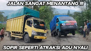 Jalan Sangat Menantang !!! Para Sopir Seperti Atraksi Adu Nyali Di Tanjakan Batu Jomba