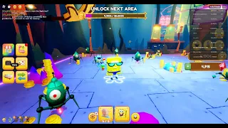 jUST PLAYOING IN SPONGEBOB SIMULATOR